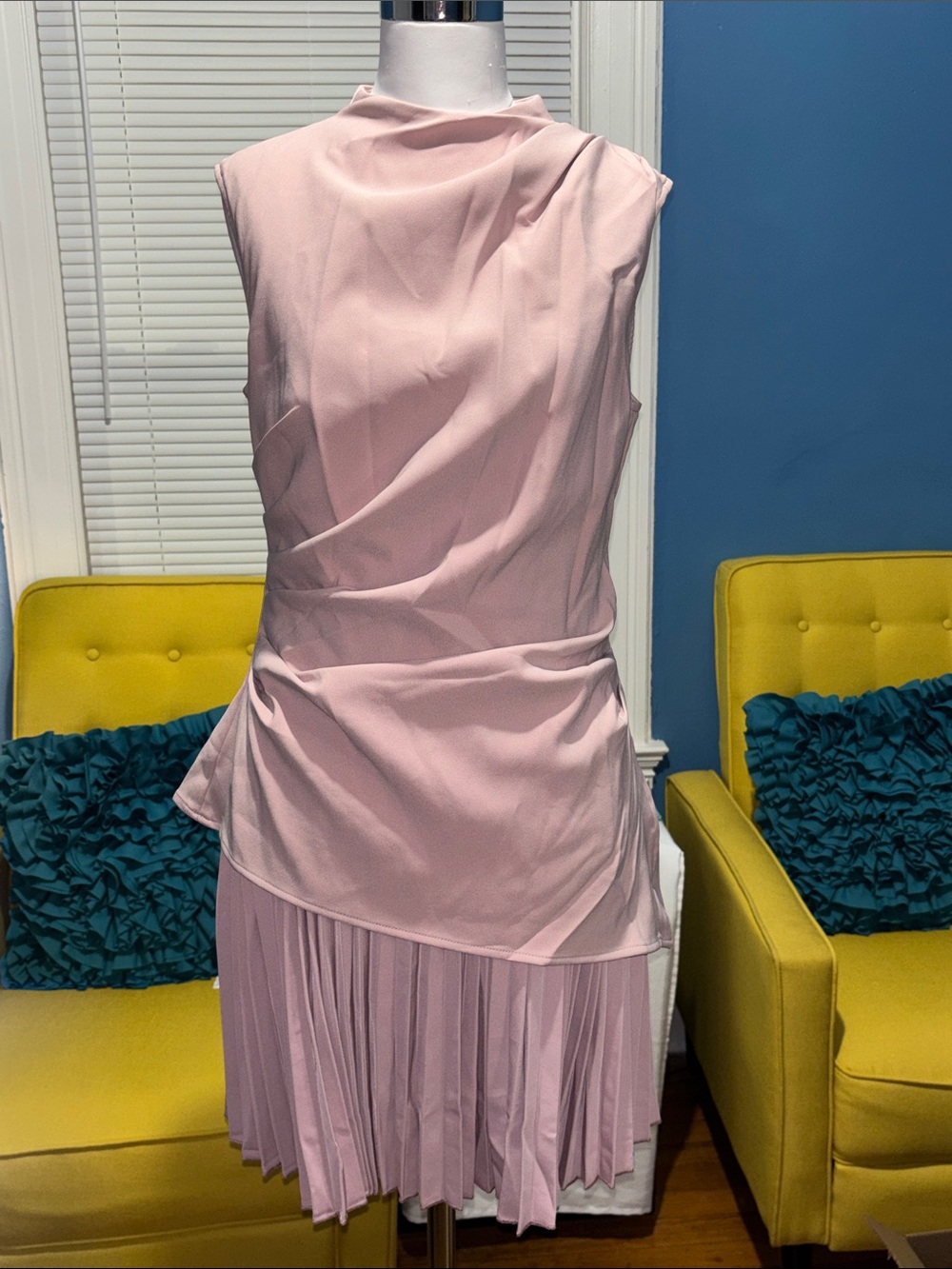 Sleeveless Pink Pleated Hem Midi Dress